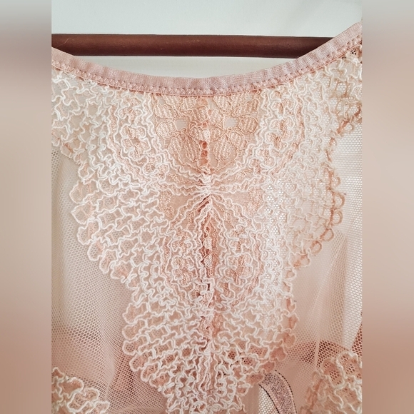 Victoria Secret Lace Halter Bralette in Pink size S - Picture 3 of 10